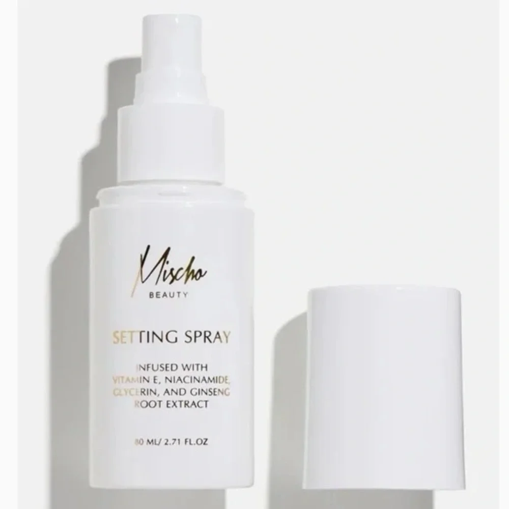 Mischo Beauty Setting Spray Brand New Full Size NWT!
